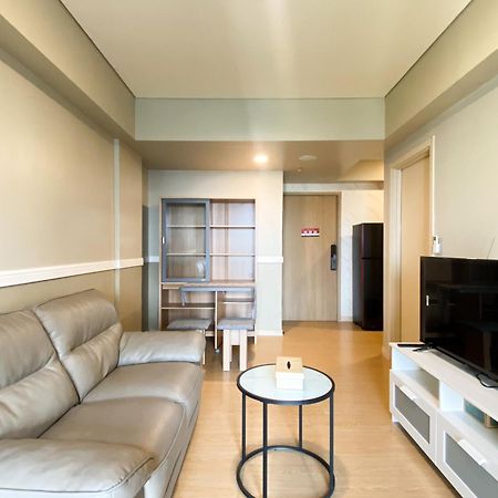 Comfort Stay And Simply 2Br At Meikarta Apartment By Travelio 시카랑 외부 사진